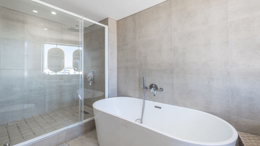 2 Bedroom Property for Sale in Woodstock Western Cape